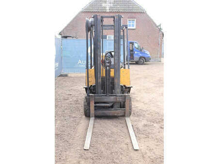 Carretilla elevadora GLP 1993  Yale TFG 15 (7)