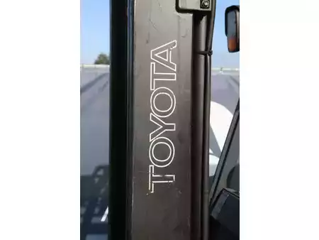 Carrelli elettrici 4 ruote 2010  Toyota 7FBMF35 (14)