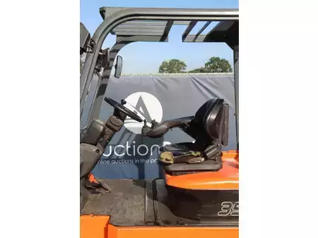 Carrelli elettrici 4 ruote 2010  Toyota 7FBMF35 (22)