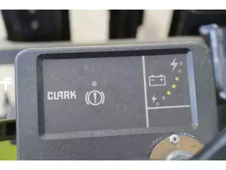 El truck - 4 hjulet 1985  Clark TM 15 (26)