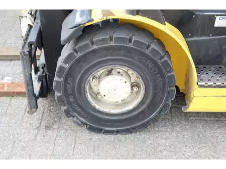 Carretilla elevadora GLP 2011  Yale GLP25VX F2170 (13)