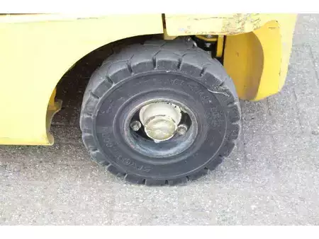 Carretilla elevadora GLP 2011  Yale GLP25VX F2170 (14)