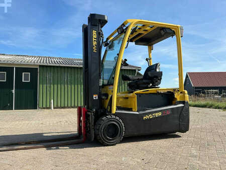 Elektro čtyřkolový VZV 2017  Hyster J2.0XNT LWB (2)