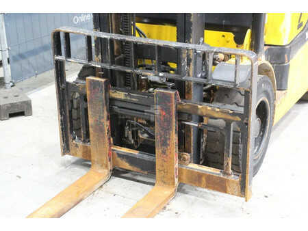 Dieselstapler 2010  Yale GDP30VX E2345 (10)