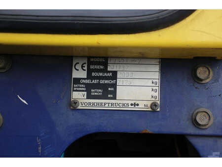 Elektro 4 Rad 2000  Komatsu FD45T-7 (12)