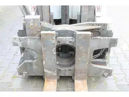 Diesel heftrucks 2011  Still RX70-35 (11)