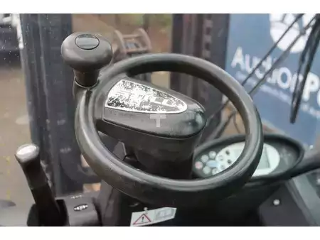 Diesel heftrucks 2011  Still RX70-35 (26)