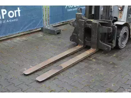 Diesel heftrucks 2011  Still RX70-35 (9)