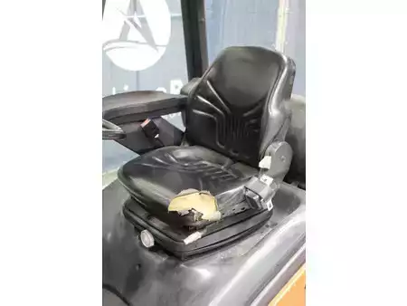 Carretilla elevadora GLP 2013  Linde H20T-01 (25)