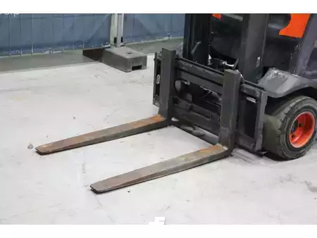 Carretilla elevadora GLP 2013  Linde H20T-01 (9)