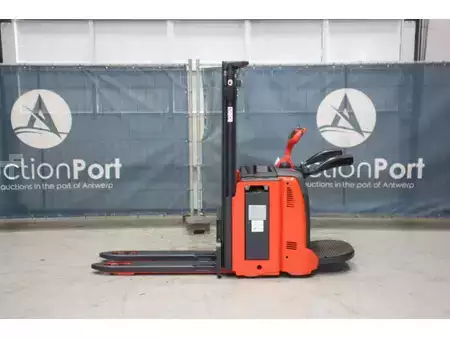 Stacker pedestre 2021  Linde D14 AP (2)