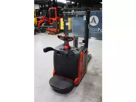 Stacker pedestre 2021  Linde D14 AP (5)