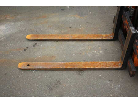 Carrelli elevatori GPL 1991  Toyota 42-5FGF-25 (11)