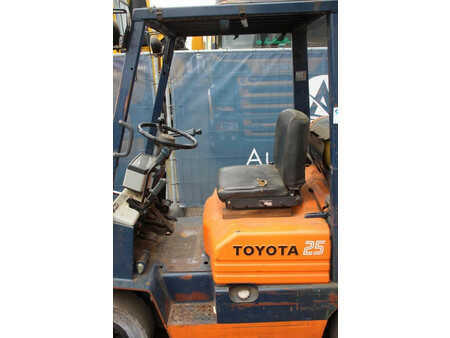 Carrelli elevatori GPL 1991  Toyota 42-5FGF-25 (18)