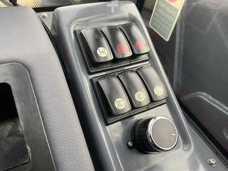 Sollevatori telescopici rigidi 2025  Everun ERT1500 (20)