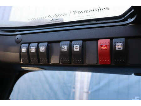 Elektryczne 4-kołowe 2018  Linde E16P-02 (29)