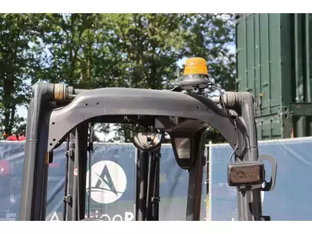 4-wiel elektrische heftrucks 2014  Linde E16P-01 (17)