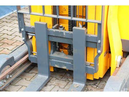Reach Truck - Jungheinrich ETV216 (11)