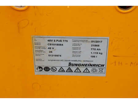 Reach Truck - Jungheinrich ETV216 (21)