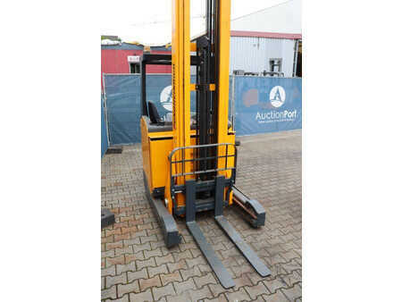 Reach Truck - Jungheinrich ETV216 (6)