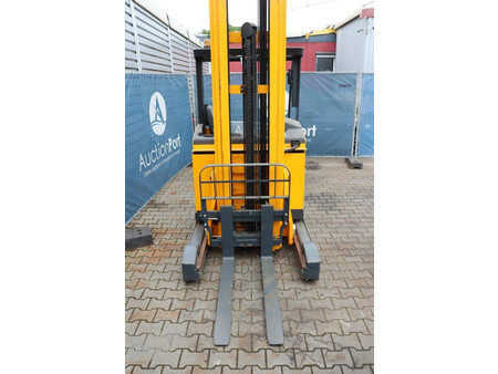 Reach Truck - Jungheinrich ETV216 (7)