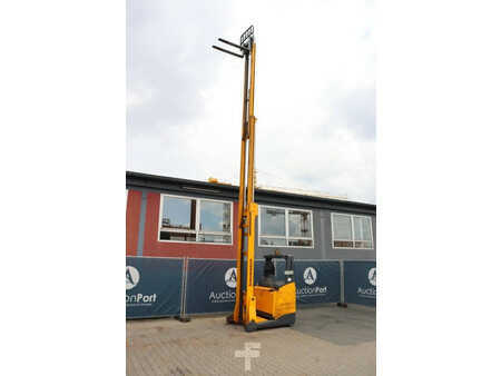 Reachtrucks 2004  Jungheinrich ETV 216 (24)