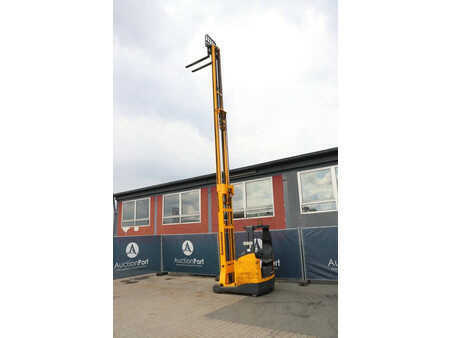 Reachtrucks 2004  Jungheinrich ETV 216 (26)