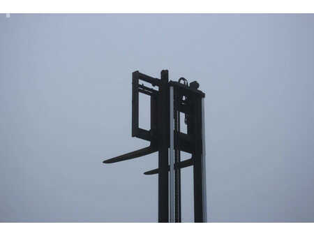 Nestekaasutrukki 1997  Hyster H7.00XL (28)