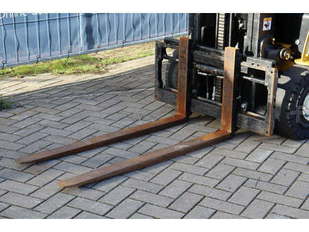 Elektro čtyřkolový VZV 2022  Yale ERP16VT (10)