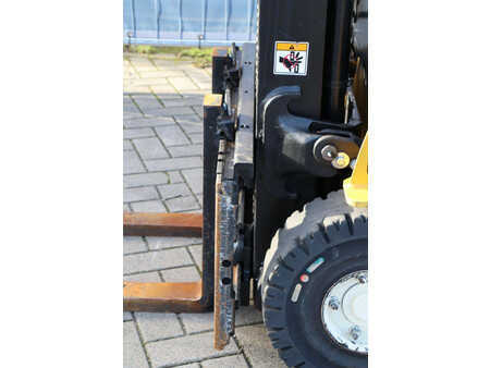 Elektro čtyřkolový VZV 2022  Yale ERP16VT (13)