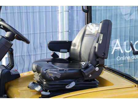 Elektro čtyřkolový VZV 2022  Yale ERP16VT (20)