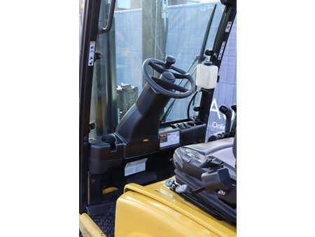 Elektro čtyřkolový VZV 2022  Yale ERP16VT (23)