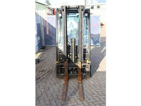 Elektro čtyřkolový VZV 2022  Yale ERP16VT (8)