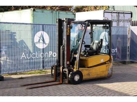 Elektro čtyřkolový VZV 2022  Yale ERP16VT (9)