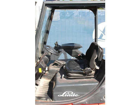 4-wiel elektrische heftrucks 2000  Linde E16C-02 (17)