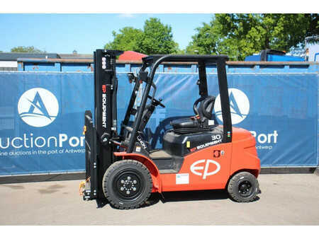 Electric - 4 wheels 2024  EP Equipment EFL303 (1)