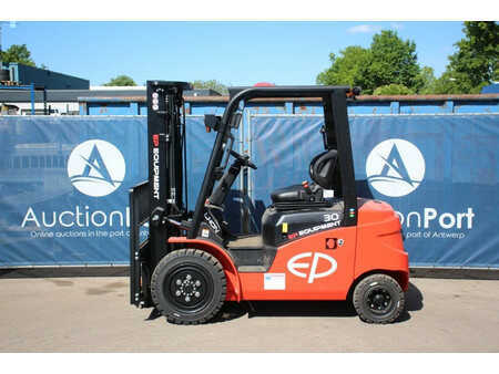 Electric - 4 wheels 2024  EP Equipment EFL303 (2)