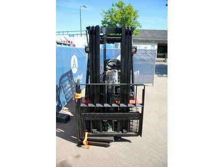 Electric - 4 wheels 2024  EP Equipment EFL303 (7)