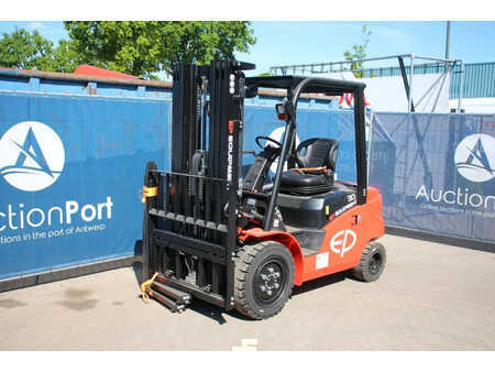 Electric - 4 wheels 2024  EP Equipment EFL303 (8)