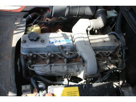 Dieselový VZV 2006  Toyota 427FD 40 (17)