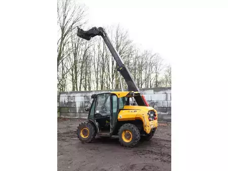 Teleskoptruck fast bom 2012  JCB 515-40 (35)
