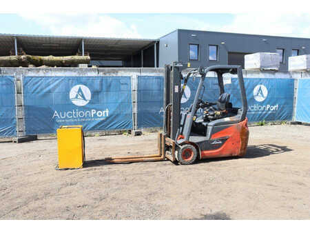 El truck - 4 hjulet 2019  Linde E16C (1)