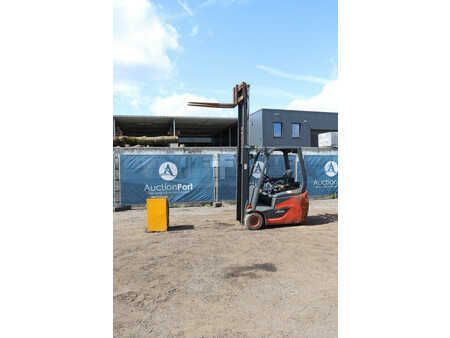 El truck - 4 hjulet 2019  Linde E16C (25)