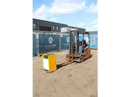 El truck - 4 hjulet 2019  Linde E16C (9)