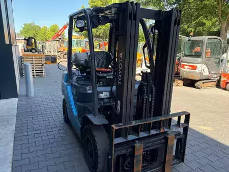 Wózki gazowe 2020  Toyota 06-8FG25F (6)