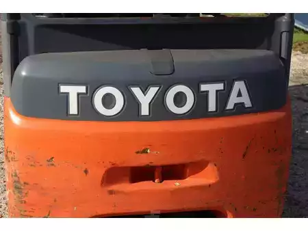 Elektro 4 Rad 2014  Toyota 8FBET16 (23)