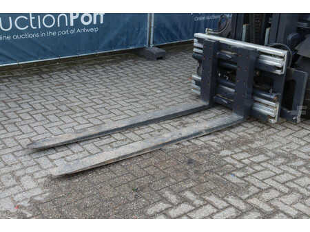 Chariots élévateurs diesel 2010  Linde H50D-01 (10)