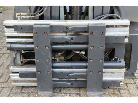 Chariots élévateurs diesel 2010  Linde H50D-01 (12)