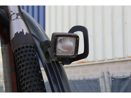 Chariots élévateurs diesel 2010  Linde H50D-01 (19)