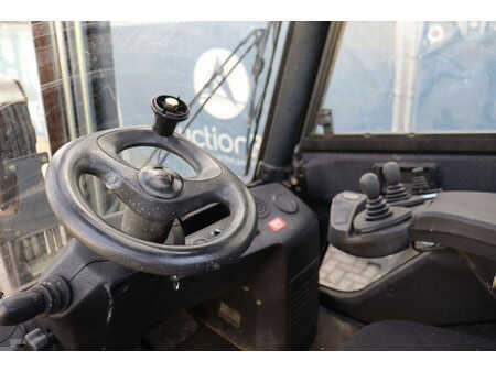 Chariots élévateurs diesel 2010  Linde H50D-01 (24)
